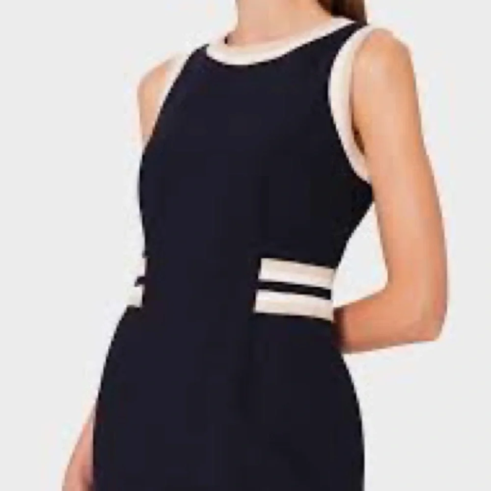 Cocktail dress - Picture 2 of 7